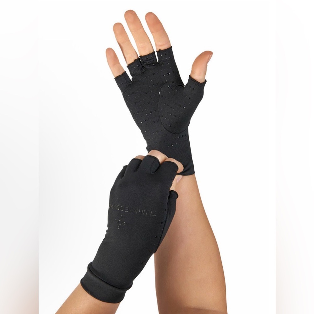 Women's Core Compression Half Finger Gloves